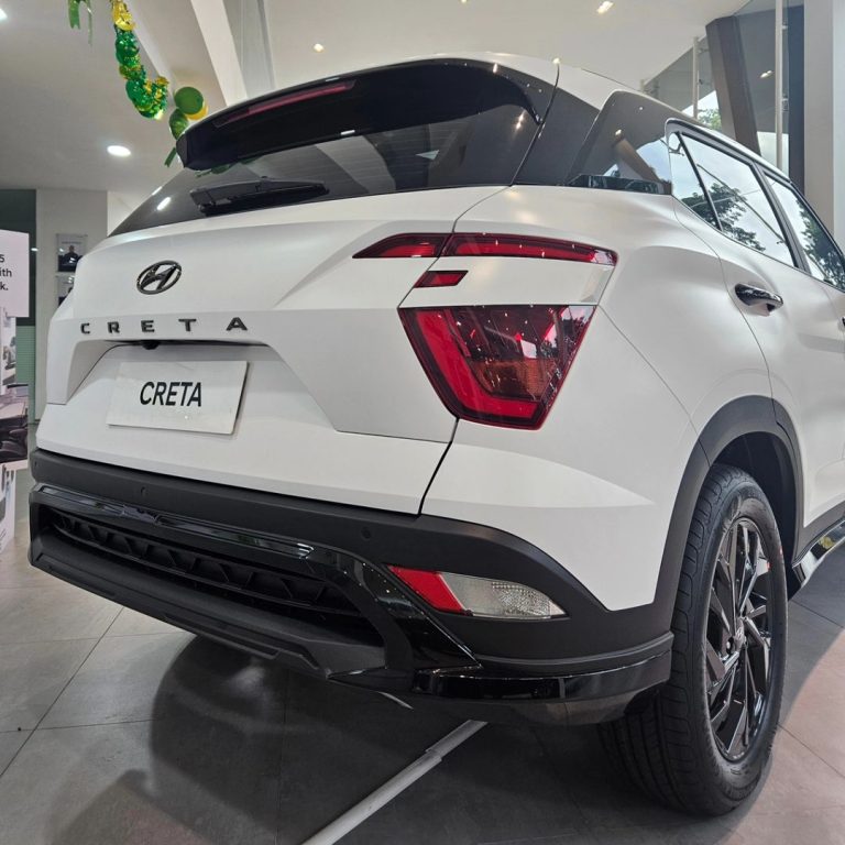 Hyundai Creta Alpha 2024 Indonesia White Doff 3