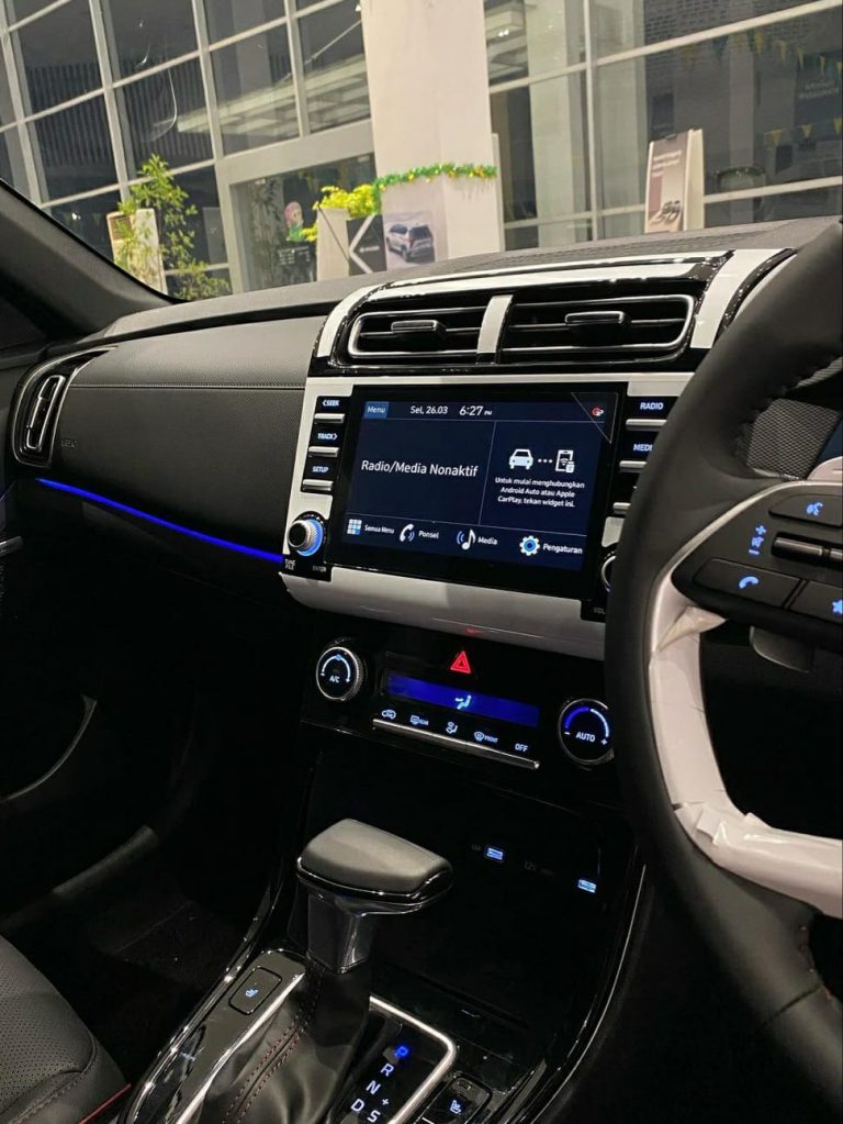 Interior Hyundai Creta Alpha 2024 Indonesia Black 5