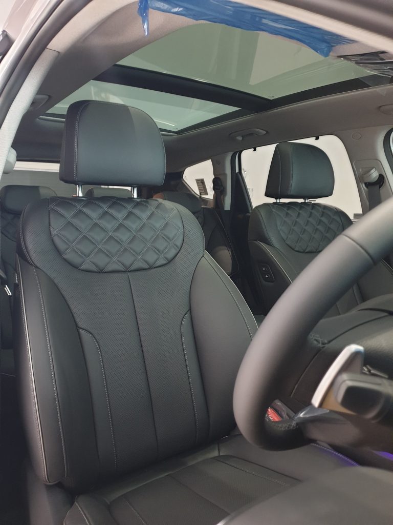 Interior Hyundai Santa Fe Indonesia 2024-2025 Black 2c