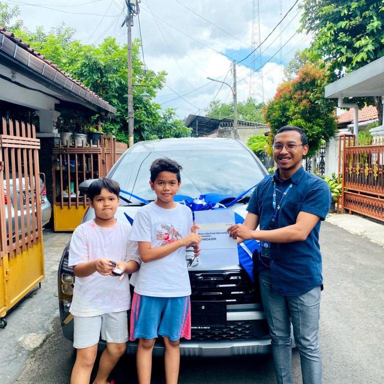 Yessa Sales Hyundai Arjuna Taman Anggrek Jakarta Barat Indonesia 9
